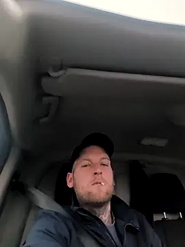 dave32000 online show from February 10, 2026, 10:36 am