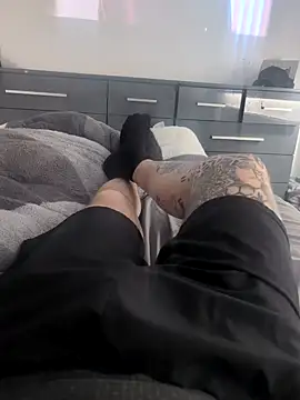 dave32000 online show from February 21, 2026, 2:41 pm