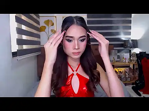 Snapshot of JuicyCockThea chatting on July 15, 2026, 2:07 am JuicyCockThea online show from July 15, 2026, 2:07 am