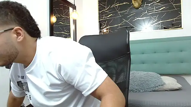 Trevor Ash online show from February 11, 2026, 3:28 am