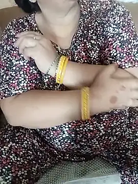 Snapshot of Simran_008 chatting on July 16, 2026, 2:41 am Simran 008 online show from July 16, 2026, 2:41 am