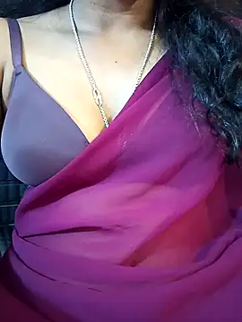 manu sexy  online show from February 15, 2026, 11:09 am