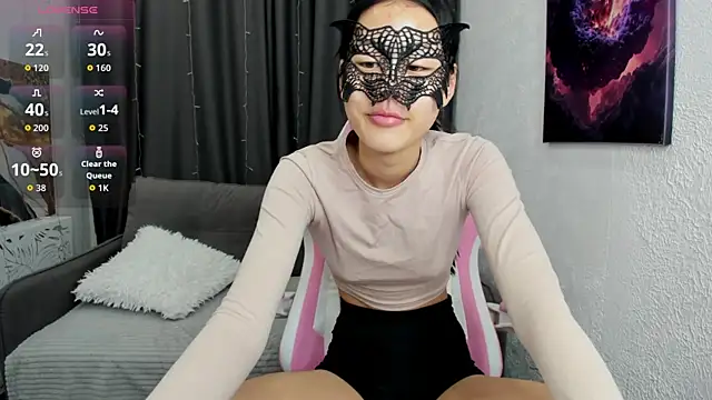 Snapshot of HelenBlazeTrt chatting on February 16, 2026, 1:15 am HelenBlazeTrt online show from February 16, 2026, 1:15 am