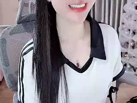 Agnelyn    online show from February 22, 2026, 3:35 pm