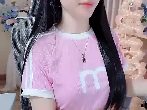 Snapshot of Agnelyn___ chatting on June 28, 2026, 12:28 am Agnelyn online show from June 28, 2026, 12:28 am