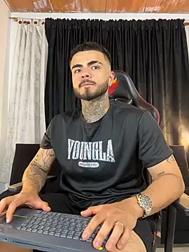 Benjii Carter1 online show from March 6, 2026, 3:45 am