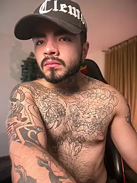 Snapshot of Benjii_Carter1 chatting on July 14, 2026, 1:05 am Benjii Carter1 online show from July 14, 2026, 1:05 am
