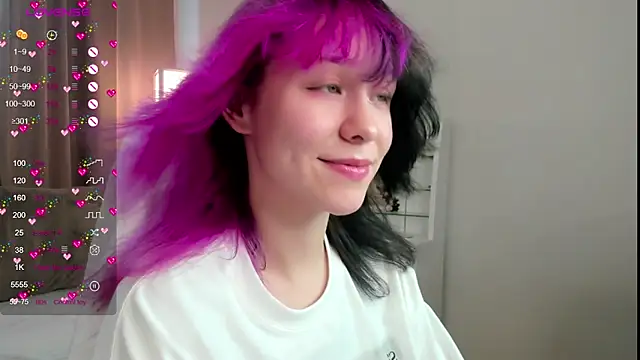 Snapshot of EmilyTrase chatting on June 28, 2026, 1:12 am EmilyTrase online show from June 28, 2026, 1:12 am