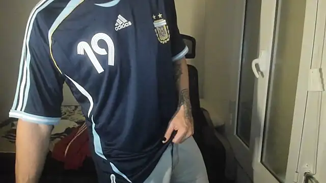 Snapshot of joaquin420_hot chatting on February 9, 2026, 10:08 pm joaquin420 hot online show from February 9, 2026, 10:08 pm