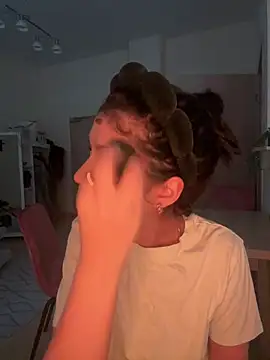 Snapshot of ValeriaVenom chatting on February 22, 2026, 7:44 am ValeriaVenom online show from February 22, 2026, 7:44 am