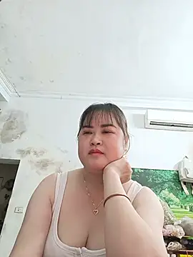 Snapshot of Kee-kimlee chatting on June 15, 2026, 10:31 pm Kee-kimlee online show from June 15, 2026, 10:31 pm