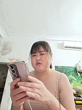 Snapshot of Kee-kimlee chatting on July 16, 2026, 8:55 am Kee-kimlee online show from July 16, 2026, 8:55 am