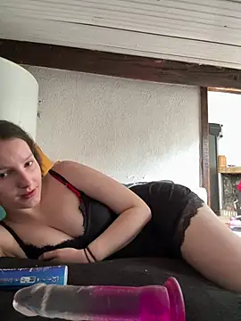 Snapshot of Mis-Elisa96 chatting on June 1, 2026, 8:58 am Mis-Elisa96 online show from June 1, 2026, 8:58 am
