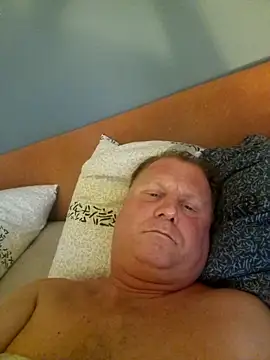 Demik71 online show from February 11, 2026, 6:46 am