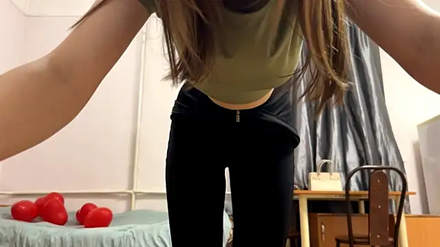 VickieKush online show from February 20, 2026, 3:14 pm