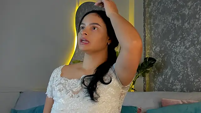 emma  summers online show from March 24, 2026, 7:36 pm