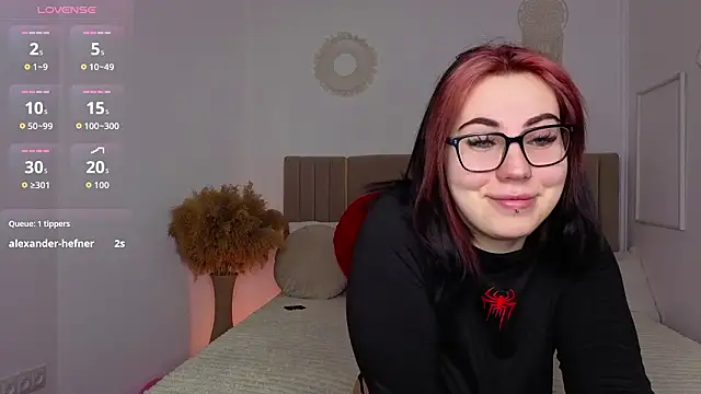 Snapshot of Kittycat_meooow chatting on February 17, 2026, 10:40 pm Kittycat meooow online show from February 17, 2026, 10:40 pm