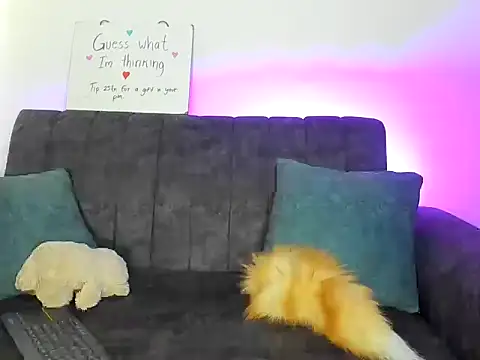 Snapshot of velmoon chatting on March 2, 2026, 6:15 pm velmoon online show from March 2, 2026, 6:15 pm