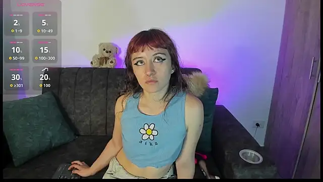 velmoon online show from March 16, 2026, 5:59 pm