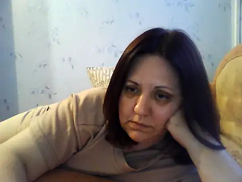 Snapshot of LockyCharm111 chatting on June 12, 2026, 5:43 pm LockyCharm111 online show from June 12, 2026, 5:43 pm