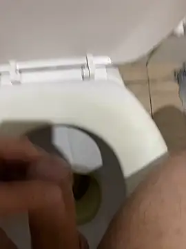 joaao009 online show from April 2, 2026, 3:02 am