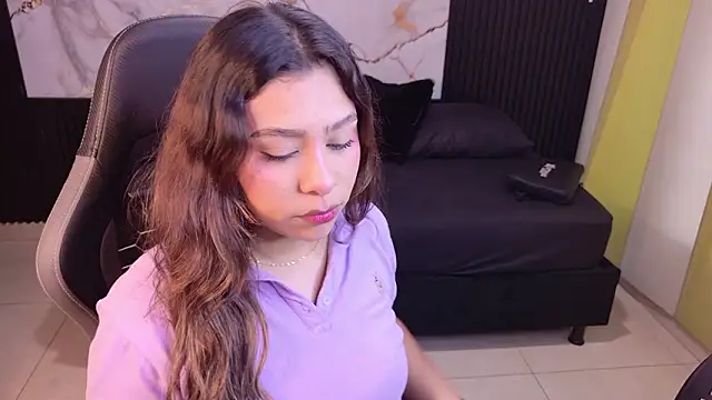 Sophie19   online show from February 28, 2026, 12:05 pm