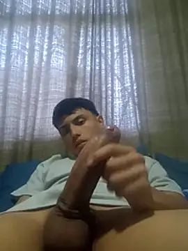 jeremyxxx22 online show from February 11, 2026, 11:04 pm