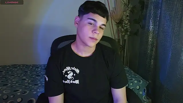 eithan jonnes online show from March 3, 2026, 9:00 pm