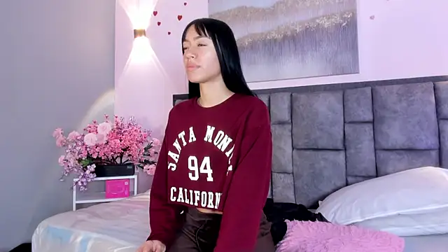 PeytonLouise online show from February 22, 2026, 12:51 pm