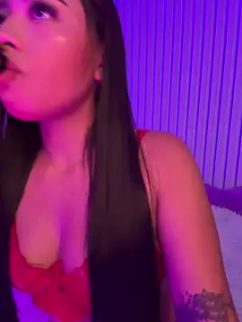 Snapshot of valerie20_ chatting on June 13, 2026, 4:21 am valerie20 online show from June 13, 2026, 4:21 am