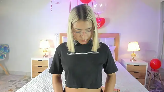 Bunny Blush1 online show from February 16, 2026, 7:12 pm