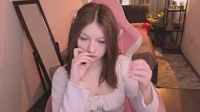 Snapshot of XShyBabyFloraX chatting on February 22, 2026, 1:13 pm XShyBabyFloraX online show from February 22, 2026, 1:13 pm