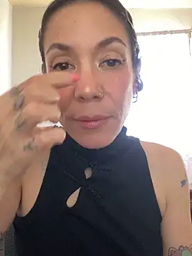 JeanneDuval8888 online show from March 12, 2026, 11:20 pm