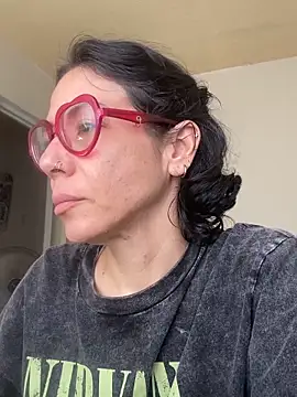 Snapshot of JeanneDuval8888 chatting on May 16, 2026, 9:58 pm JeanneDuval8888 online show from May 16, 2026, 9:58 pm
