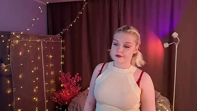 TobiteAnnie online show from February 28, 2026, 3:44 pm