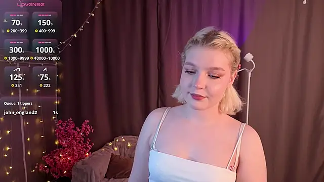 TobiteAnnie online show from March 1, 2026, 3:45 pm