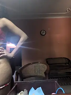 sexysilmy online show from June 1, 2026, 6:35 am