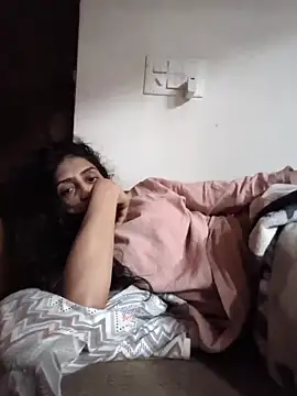 sexysilmy online show from March 16, 2026, 6:10 pm