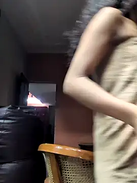 sexysilmy online show from March 27, 2026, 6:11 am