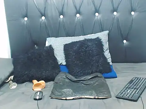 NtandoXx online show from June 28, 2026, 2:51 am