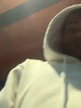 Snapshot of mondacuo3000 chatting on February 17, 2026, 2:58 pm mondacuo3000 online show from February 17, 2026, 2:58 pm