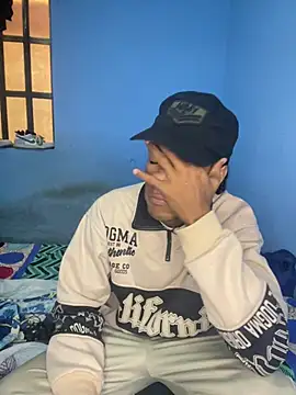 Snapshot of mondacuo3000 chatting on February 27, 2026, 3:23 pm mondacuo3000 online show from February 27, 2026, 3:23 pm