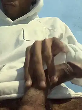 Snapshot of mondacuo3000 chatting on February 10, 2026, 12:37 pm mondacuo3000 online show from February 10, 2026, 12:37 pm