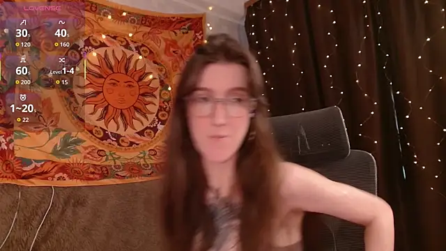 lolami  online show from April 7, 2026, 7:43 am