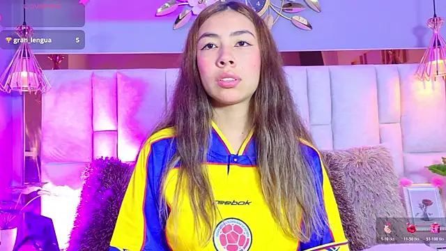 ValeryGomezz online show from June 27, 2026, 2:56 pm
