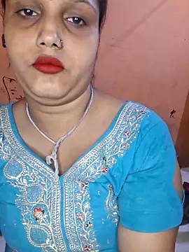 Nency Love143 online show from June 9, 2026, 6:09 pm