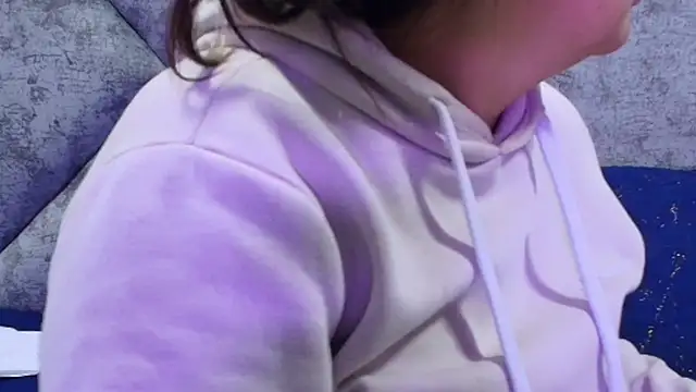 Camila baby777 online show from February 14, 2026, 6:41 pm