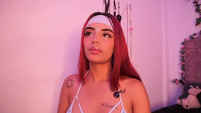 TiffanySander online show from February 20, 2026, 12:51 am