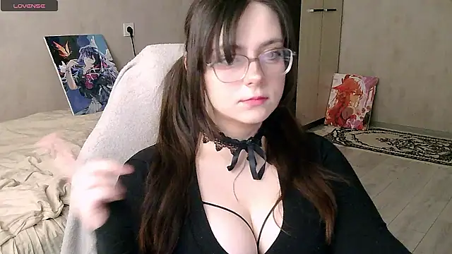 Snapshot of StayWithYuki chatting on February 21, 2026, 7:21 am StayWithYuki online show from February 21, 2026, 7:21 am