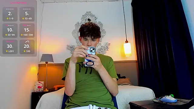 Snapshot of Philippsx chatting on March 4, 2026, 5:37 am Philippsx online show from March 4, 2026, 5:37 am